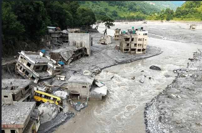 Government Begins Survey to Relocate Flood Victims to Temporary Homes