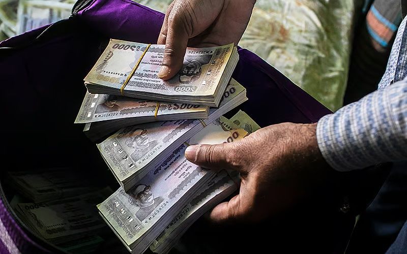 Bangladesh Faces Shortage of Fresh and Small-Denomination Banknotes