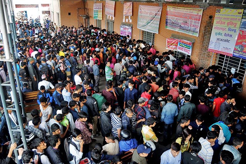 Over 300,000 People Leave Kathmandu Valley to Celebrate Dashain